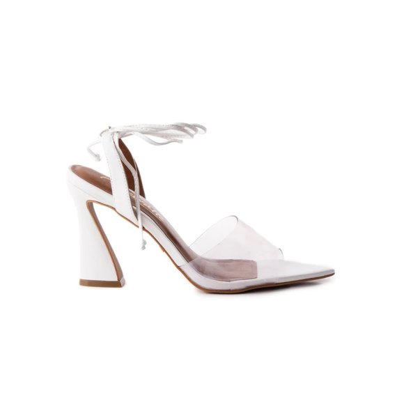 L'Intervalle Women's Iraklia Vinyl Transparent Strap Sandal - White 10US/41EU - Picture 1 of 9